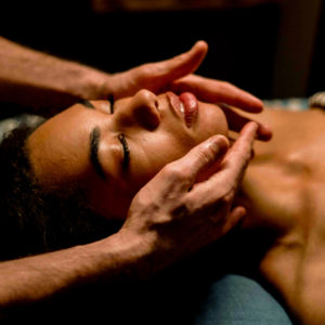 massage visage cuir chevelu - spa & cryo